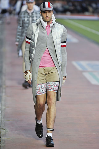 Moncler Gamme Bleu / - 2011